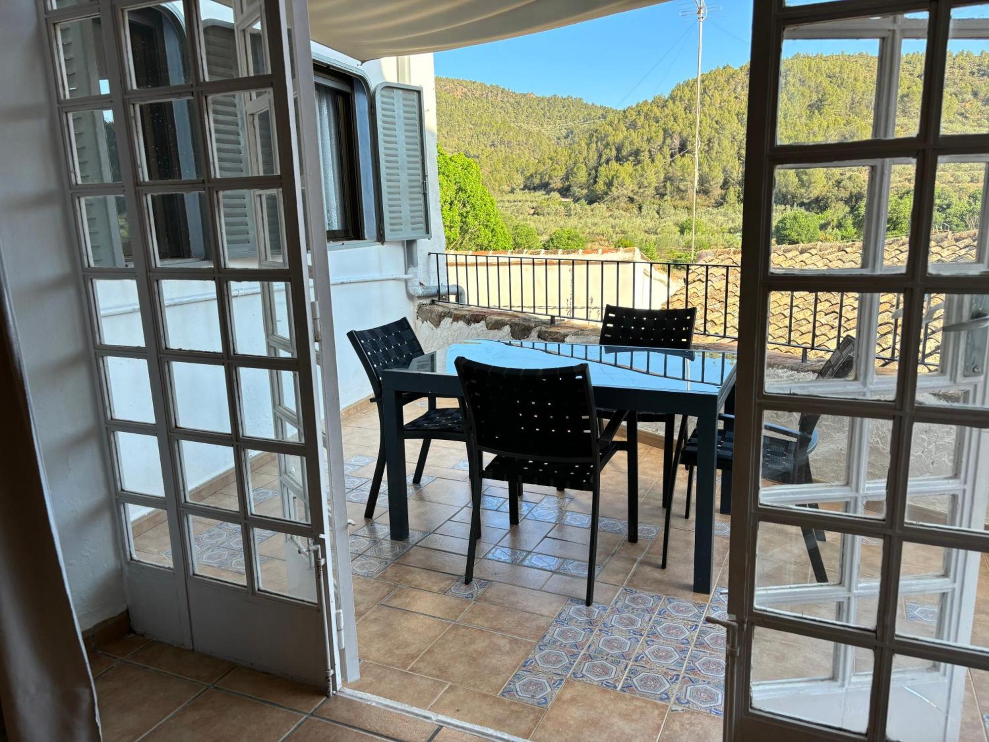 Piso En Vall De Almonacid Con Vistas, Aire Acondicionado, Wifi Y Smart Tv Bagian luar foto